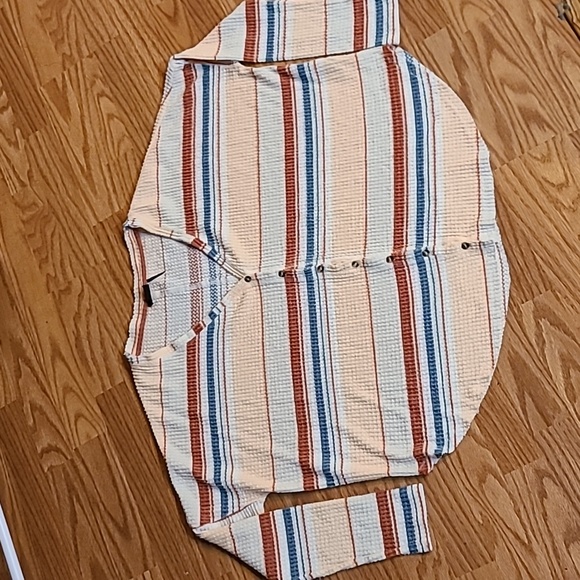 Urban Outfitters Out From Under Jojo Oversized Thermal Button-Front Top Size Med - Picture 14 of 14